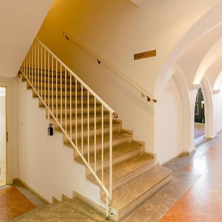 Air Condition I All Sights In Walking Distance I 201 Mbit Wifi Виена Екстериор снимка