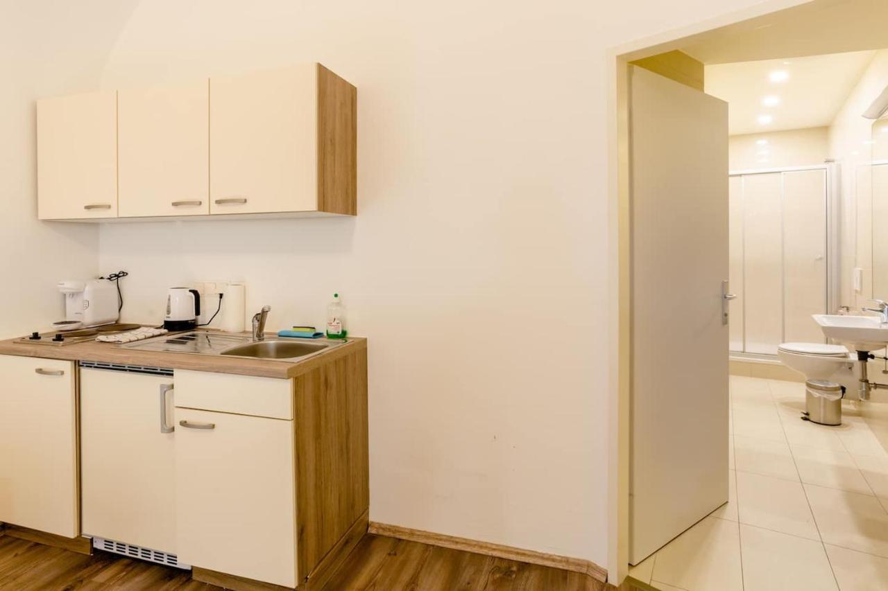 Air Condition I All Sights In Walking Distance I 201 Mbit Wifi Виена Екстериор снимка